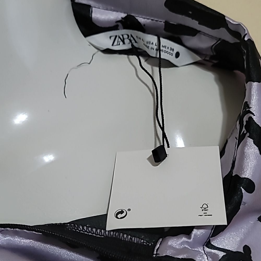Zara Satin Effect Black and Lilac Dress Sz Large - Picture 8 of 8